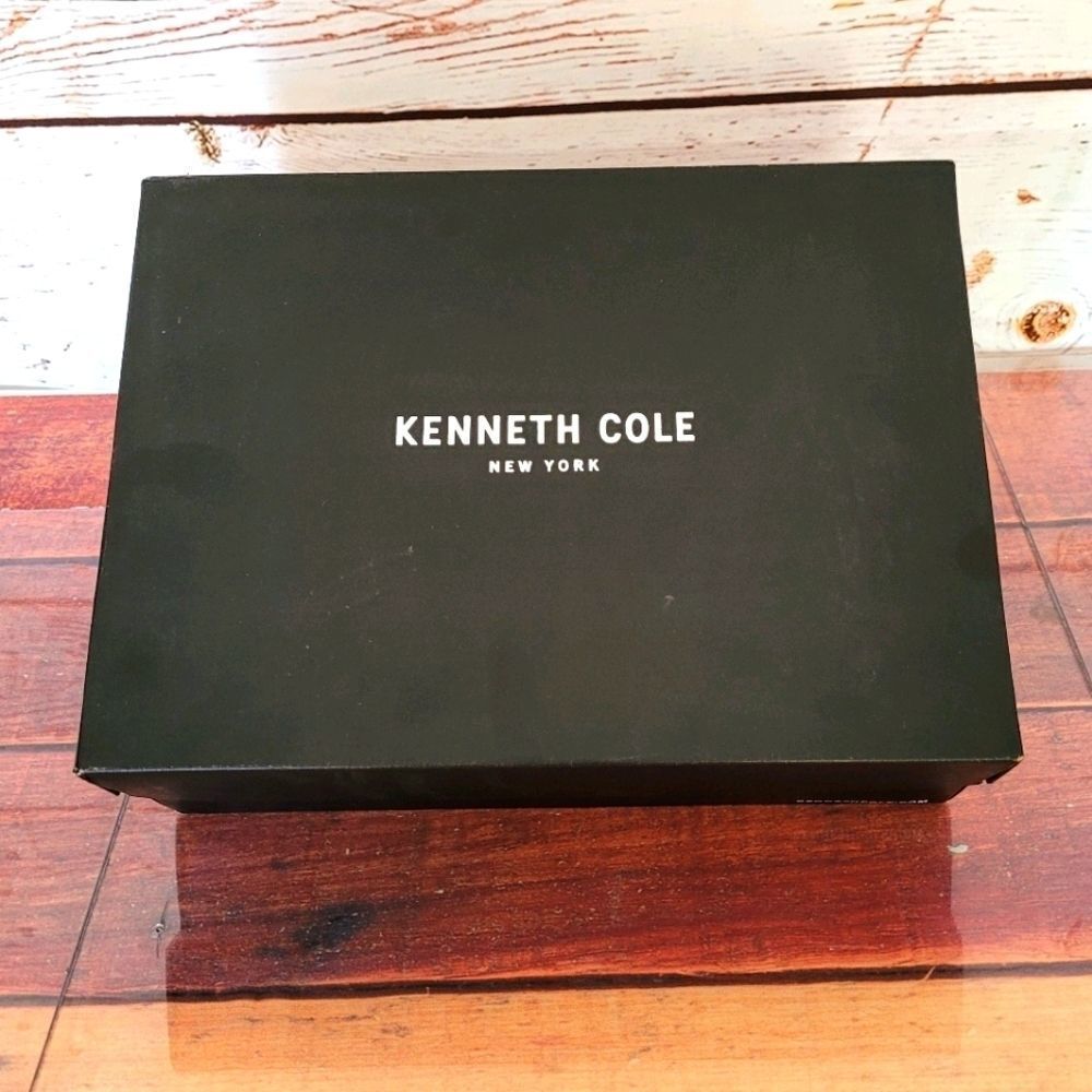 Kenneth Cole suede shoes - Picture 3 of 8